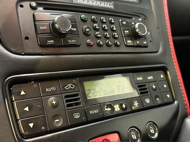 Maserati GranTurismo 4.7 V8 MC Stradale cambio corsa