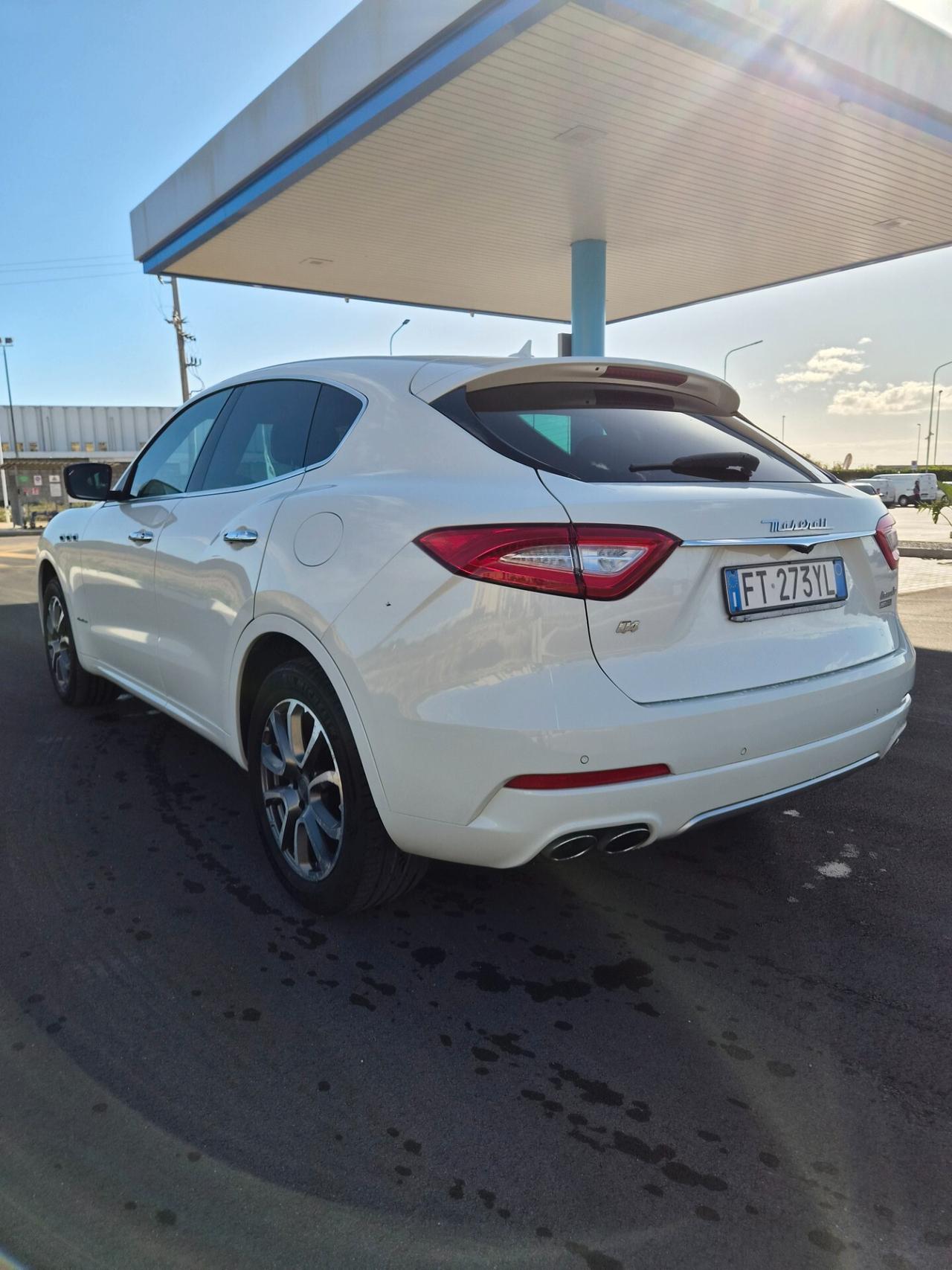 Maserati Levante V6 Diesel 275 CV AWD Granlusso TETTO APRIBILE