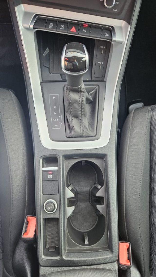 AUDI Q3 35 TDI S tronic S line edition