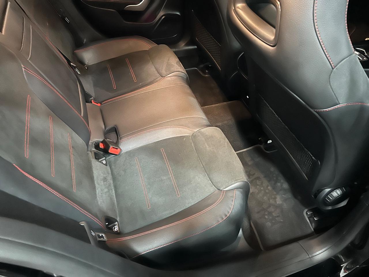 Mercedes Benz A200d Aut. AMG Line Premium 150 cv