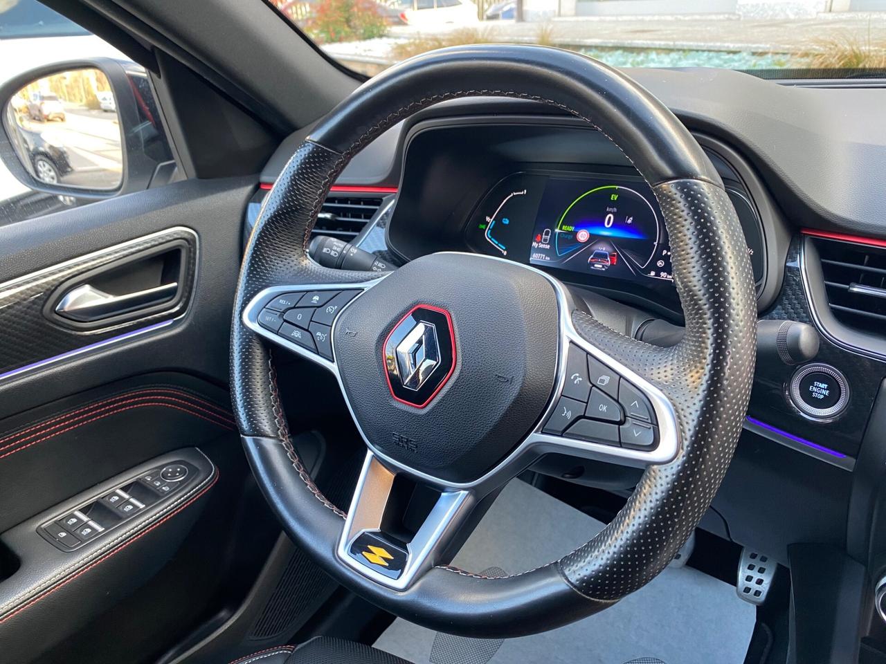 Renault Arkana Hybrid E-Tech 145 CV R.S. Line