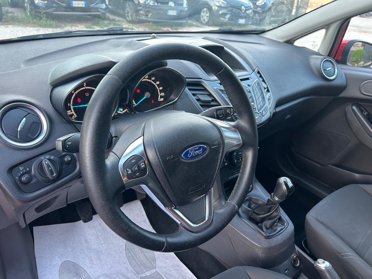 Ford Fiesta 1.5 TDCi 5P NEOPATENTATI