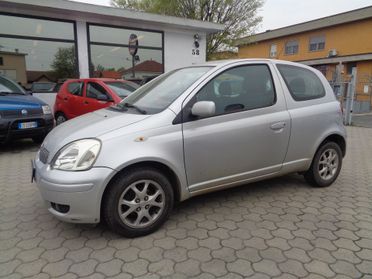 Toyota Yaris 1.0i 16V cat 3 porte Sol