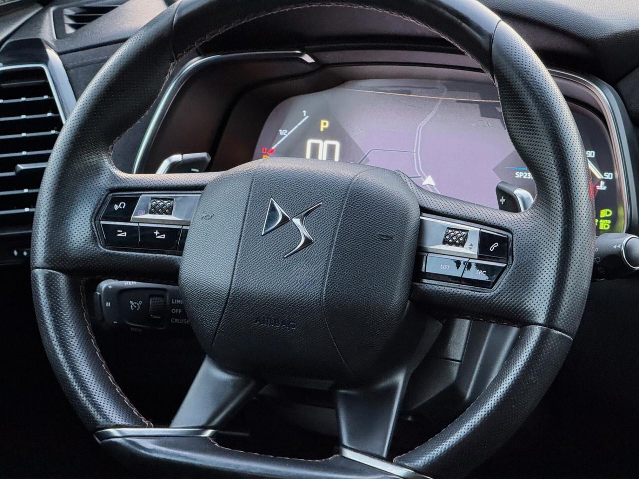 DS Automobiles DS 7 Crossback 2.0 BlueHDI 180CV Performance Line