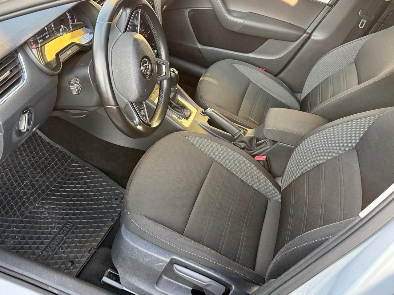 Skoda Octavia 1.6 TDI CR 115 CV DSG Wagon Executive