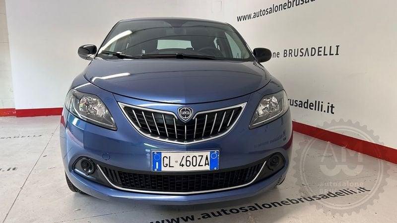 Lancia Ypsilon 1.0 FireFly 5 porte S&S Hybrid Silver