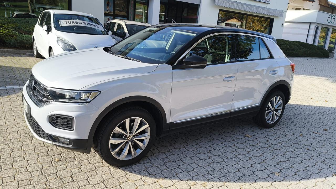 VOLKSWAGEN T-ROC 1.5 TSI 150CV MANUALE GANCIO TRAINO