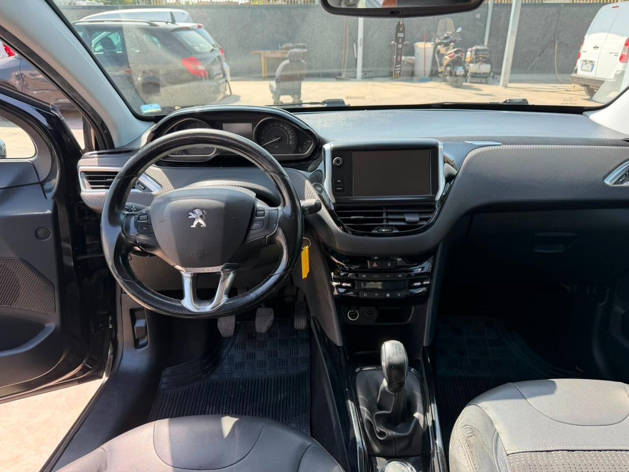 Peugeot 2008 BlueHDi 100 Allure