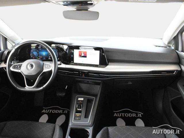 VOLKSWAGEN Golf Variant 2.0 TDI Life DSG Fari LED, App-Connect, ACC KM CER