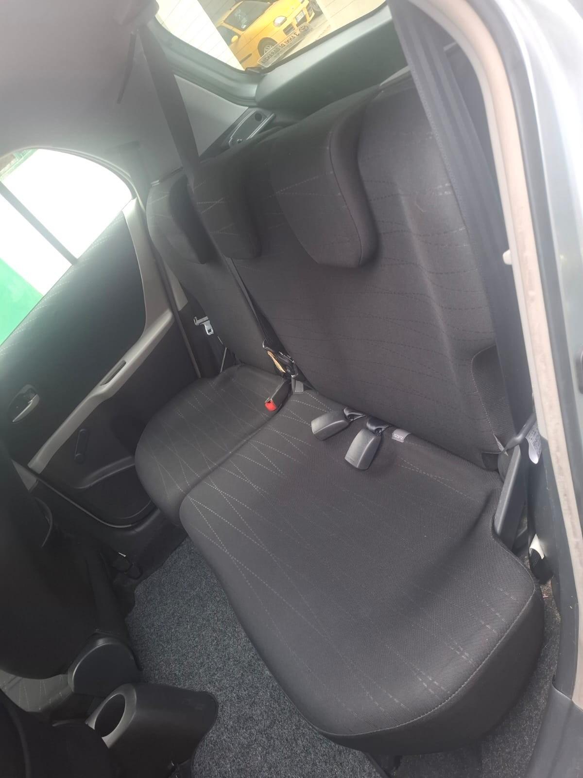Toyota Yaris 1.3 5 porte Navi 87 Cv (64kw)