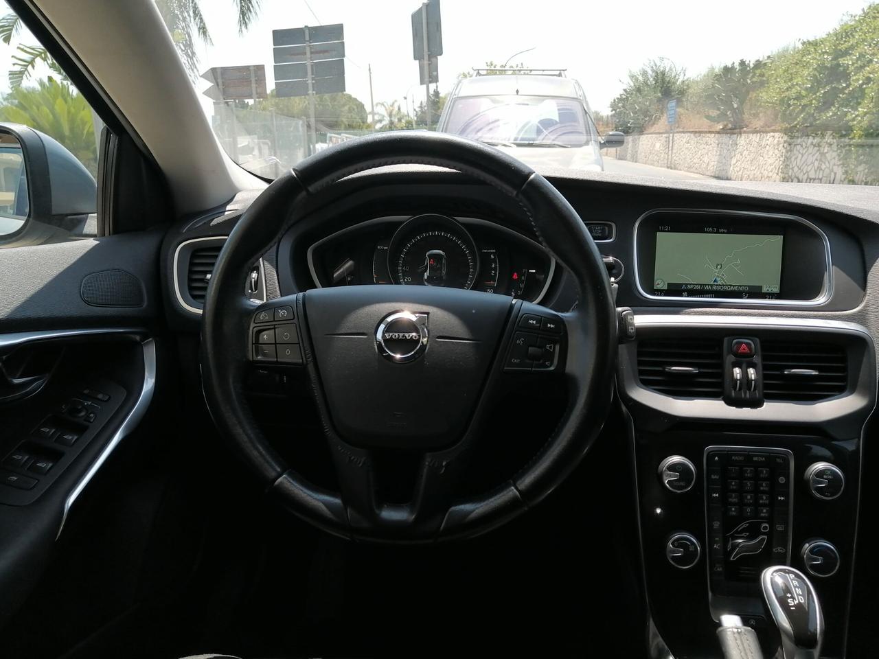 Volvo V40 12/2016 Navigatore satellitare cambio automatico full