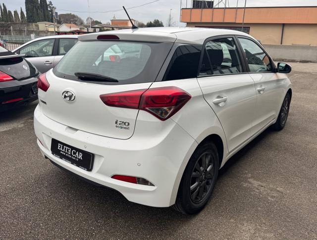 HYUNDAI i20 1.2 5 porte Blackline GPL
