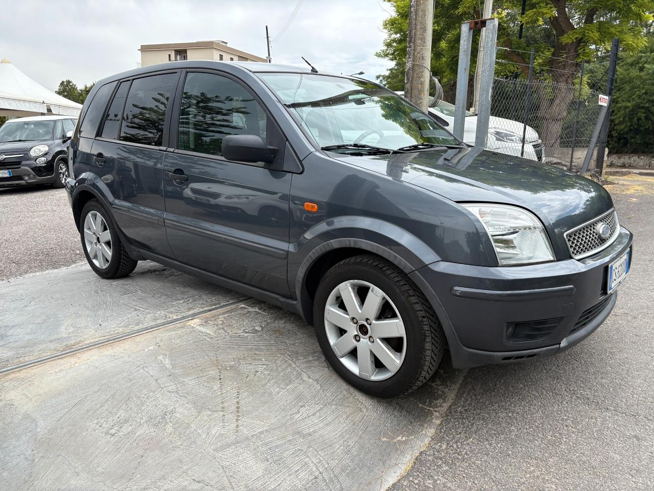 Ford Fusion 1.6 TDCi 5p. Collection