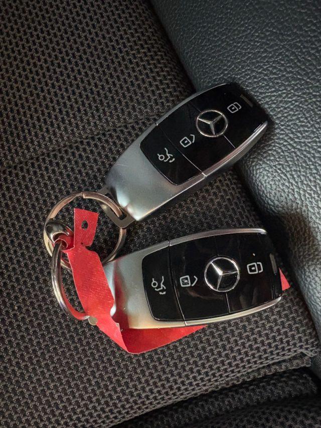 MERCEDES-BENZ E 200 d S.W. Auto Business Sport POCHI CHILOMETRI