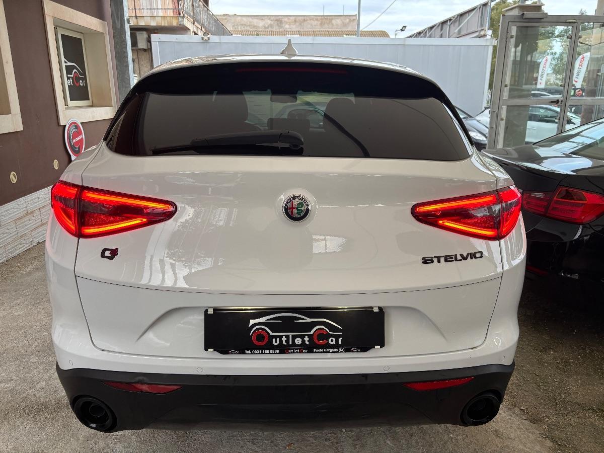 ALFA ROMEO - Stelvio - 2.2 T.diesel 190CV AT8 Q4 Sprint