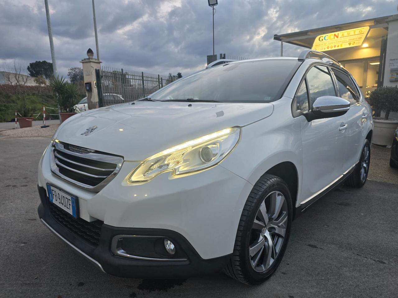 Peugeot 2008 BlueHDi 100 Allure