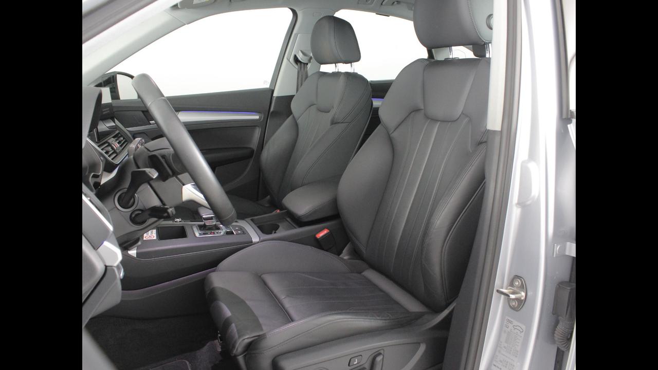 Audi Q5 Spb qTDI2,0 L4150 A7