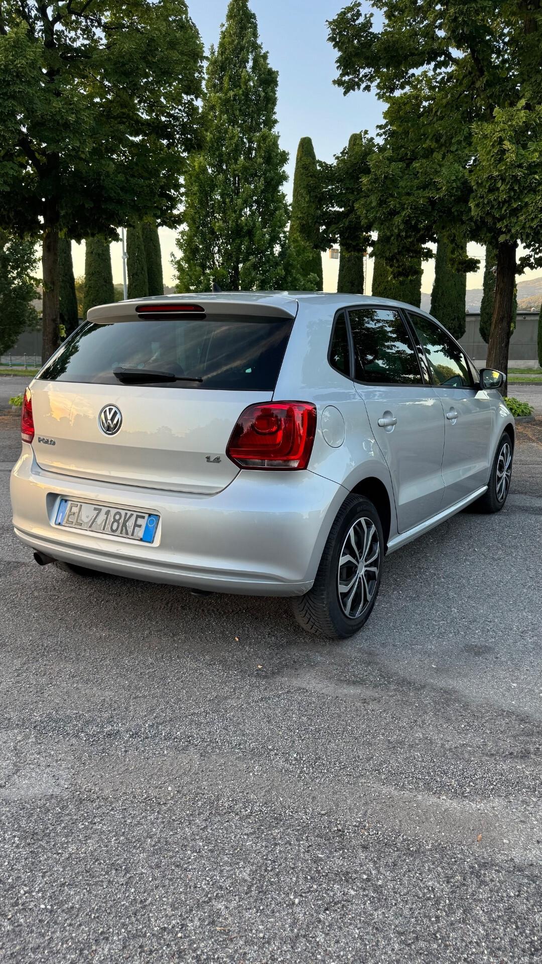 Volkswagen Polo 1.4 benzina 2012