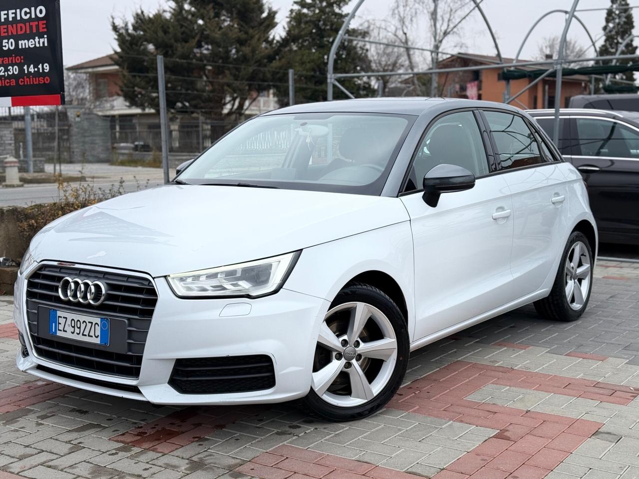 Audi A1 1.6 TDI 116 CV 5 PORTE OK NEOPATENTATI