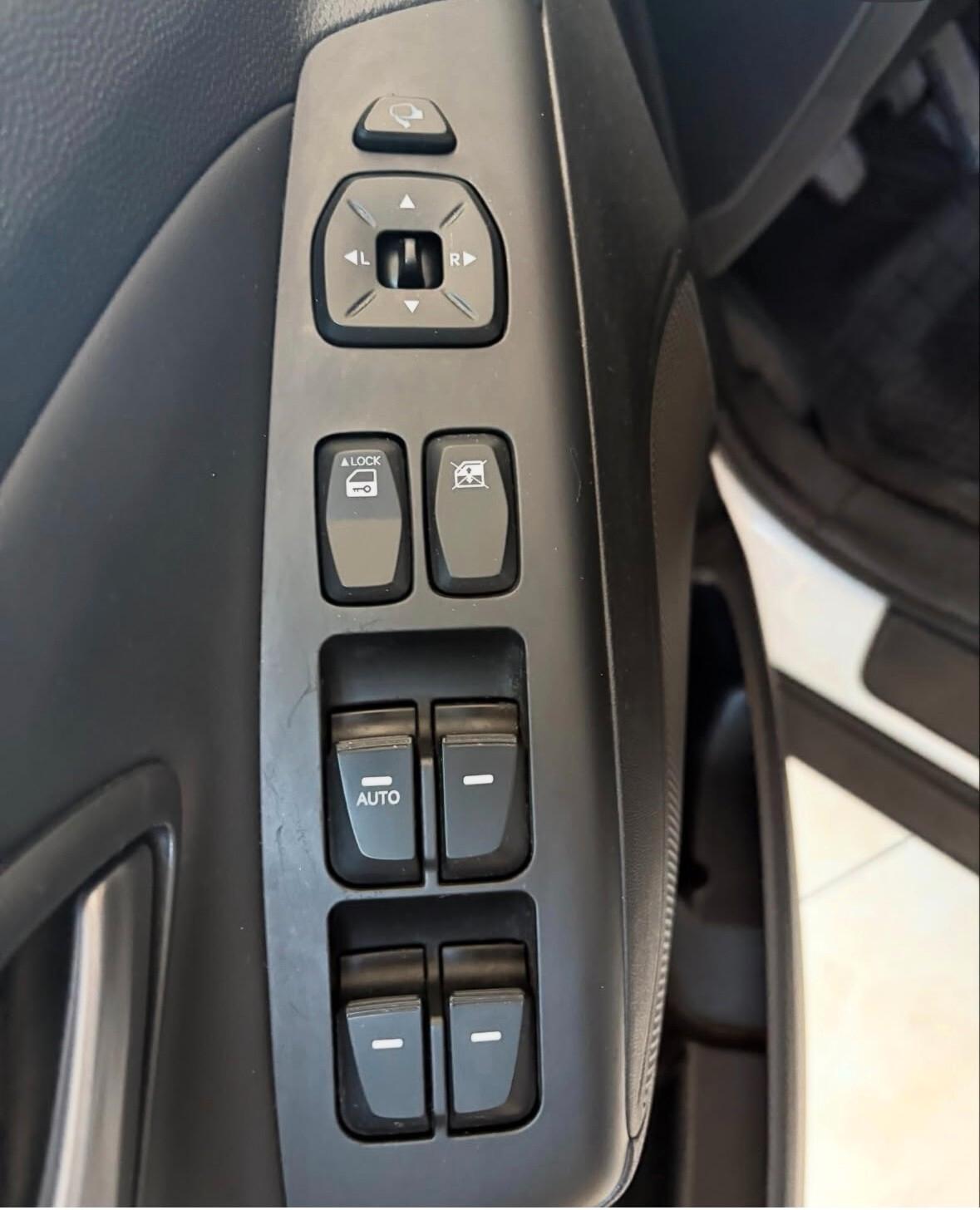 Hyundai iX35 1.7 CRDi 2WD Xpossible