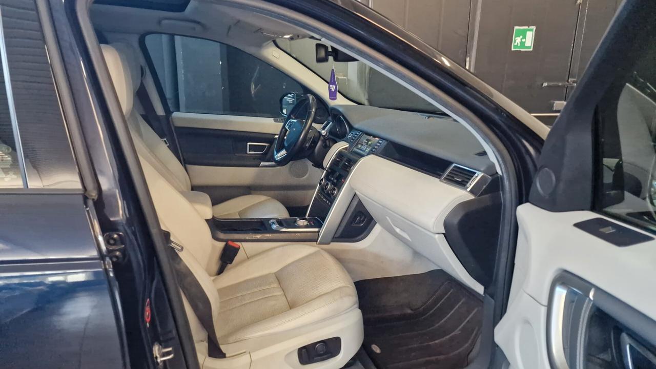 Land Rover Discovery Sport 2.0 TD4 180 CV HSE Luxury