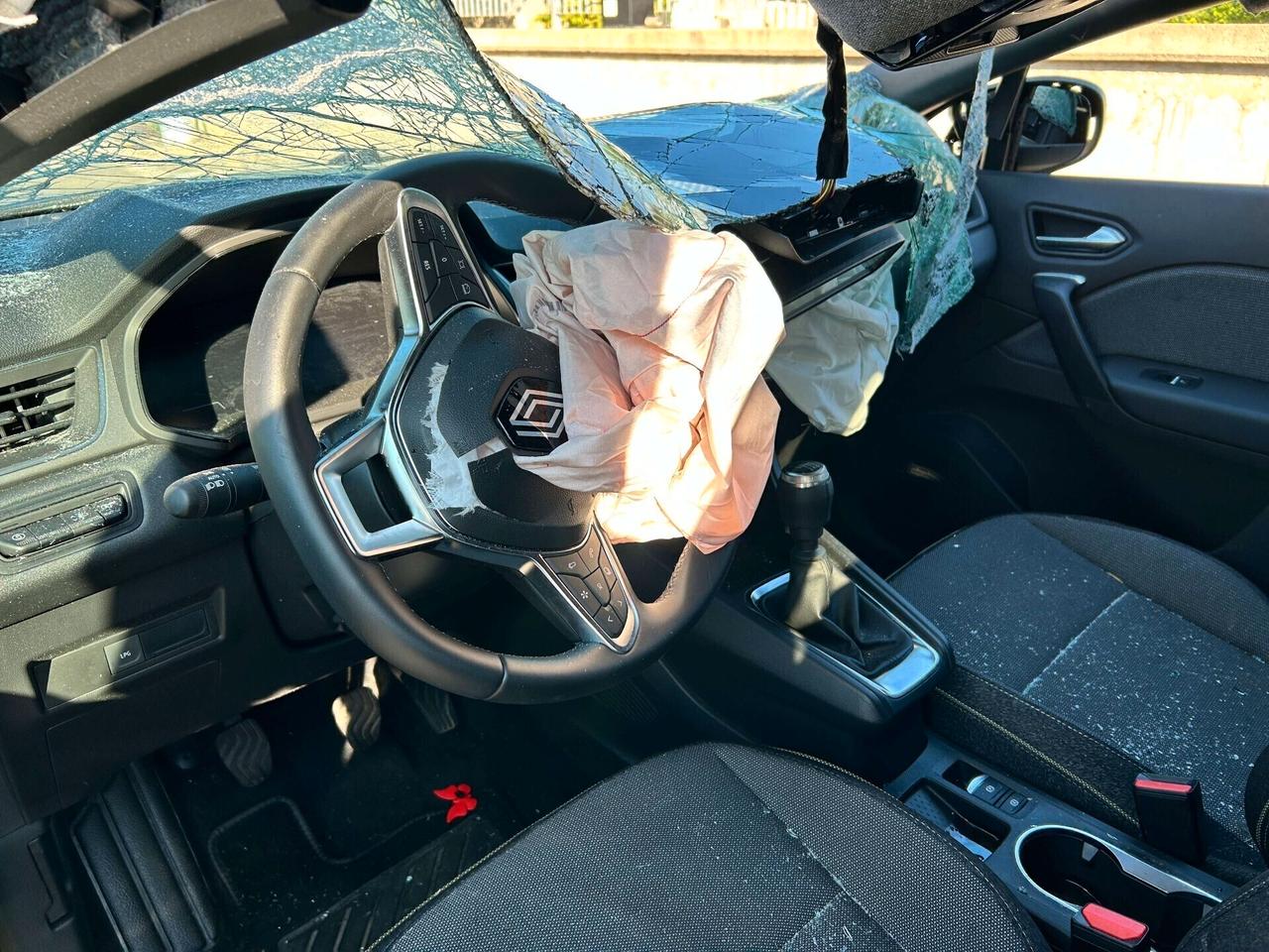 Renault Nuova Captur 1.0 Benz/GPL 100CV - 2024 Incidentata