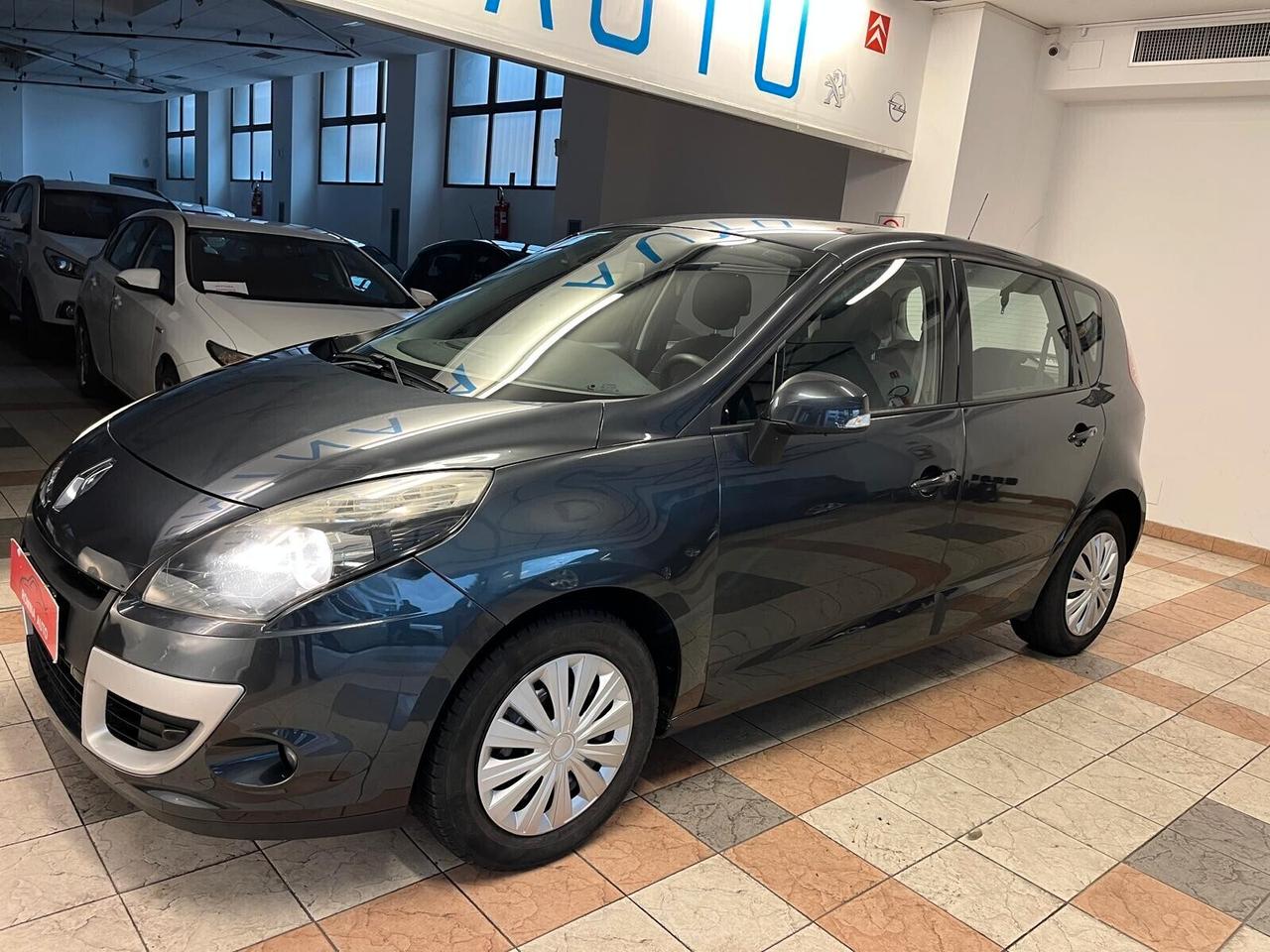 Renault Scenic Scénic 1.4 TCe Luxe