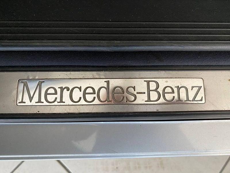 Mercedes-Benz Classe E E 200 Kompressor cat Classic