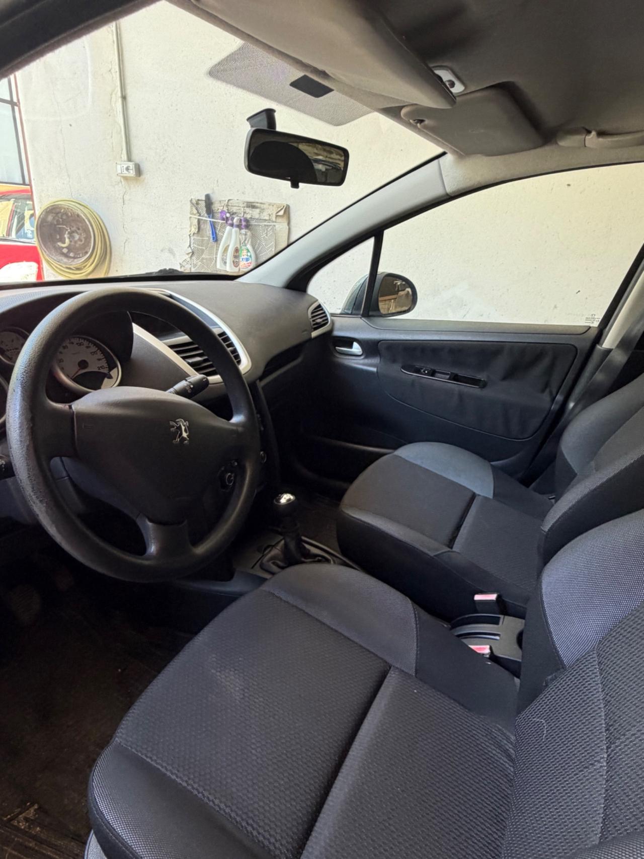 Peugeot 207 1.4 8V 75CV 5p. Energie Sport ECO GPL