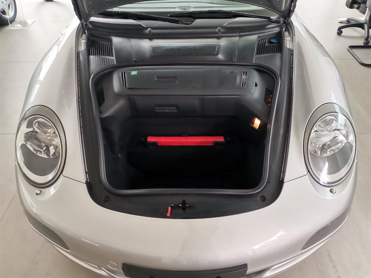 Porsche 911 Cabrio 3.8 Carrera S