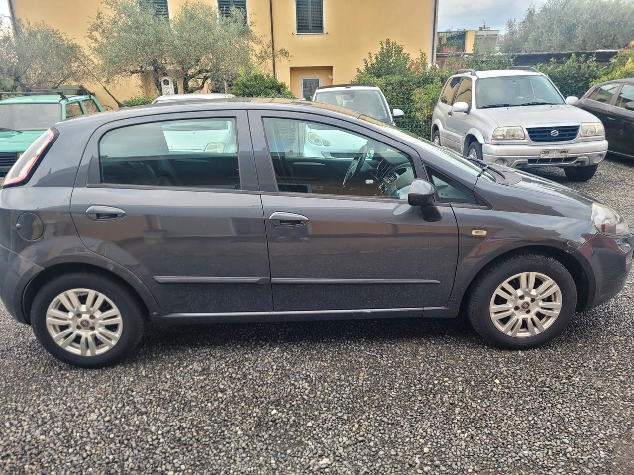 Fiat Punto 1.3 MJT II 75 CV X COMMERCIANTI