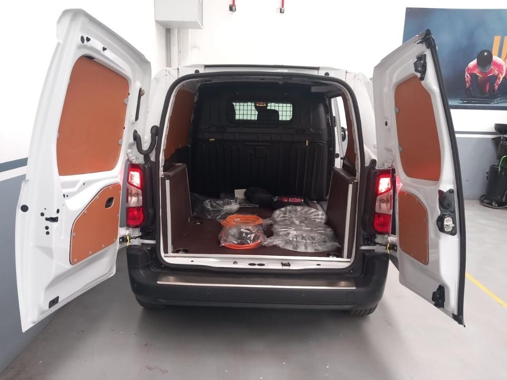 TOYOTA PROACE CITY ELECTRIC L1 50 kWh S Comfort