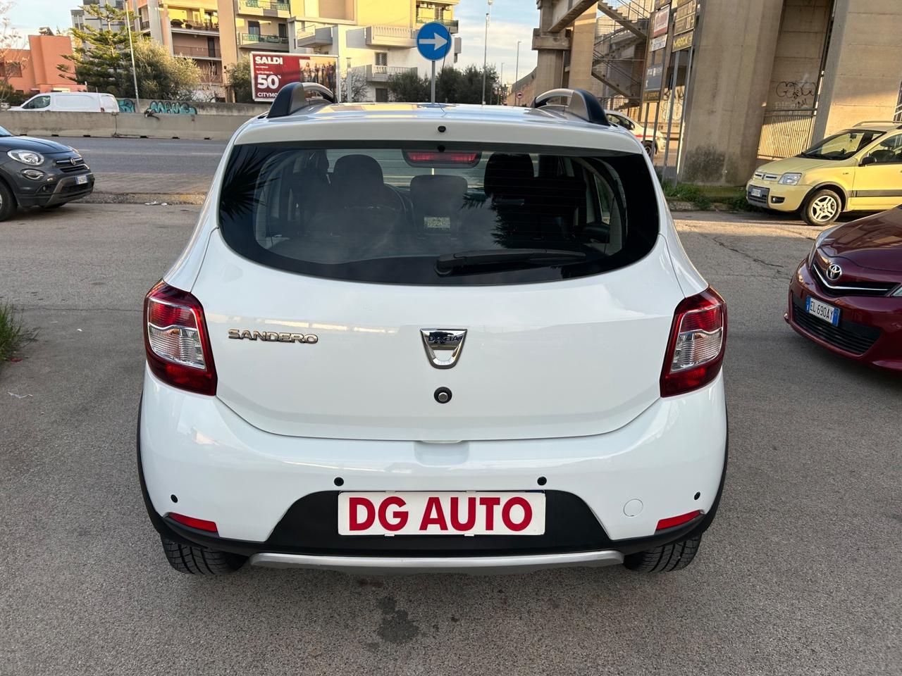 Dacia Sandero Stepway 1.5 dCi 90 cv 2014