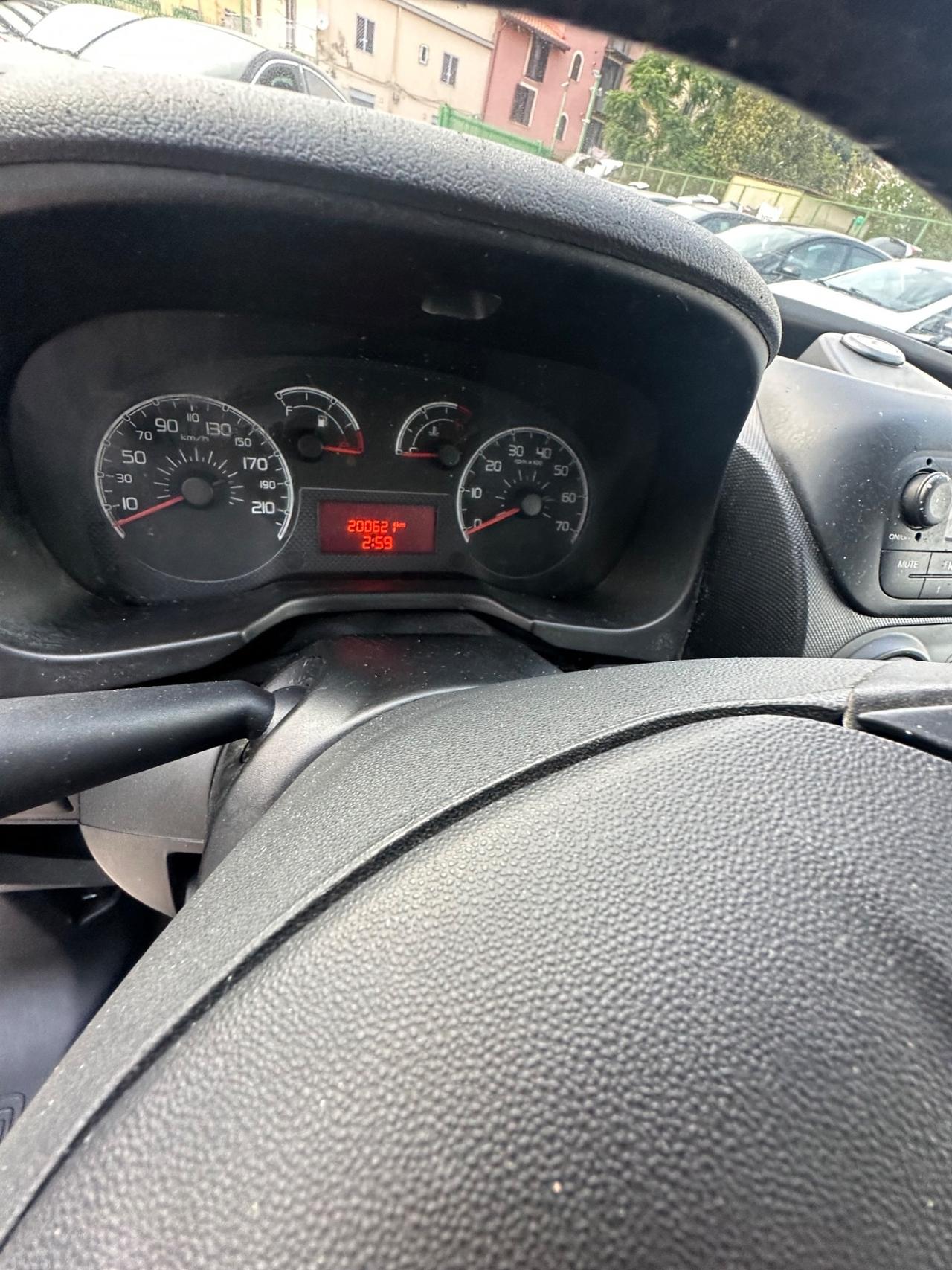 Fiat Qubo 1.4 8V 77 CV Dynamic Natural Power