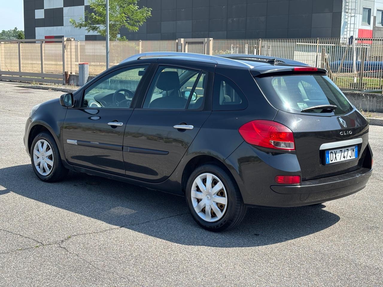 Renault Clio 1.2 16V TCE 100CV UNI PRO!