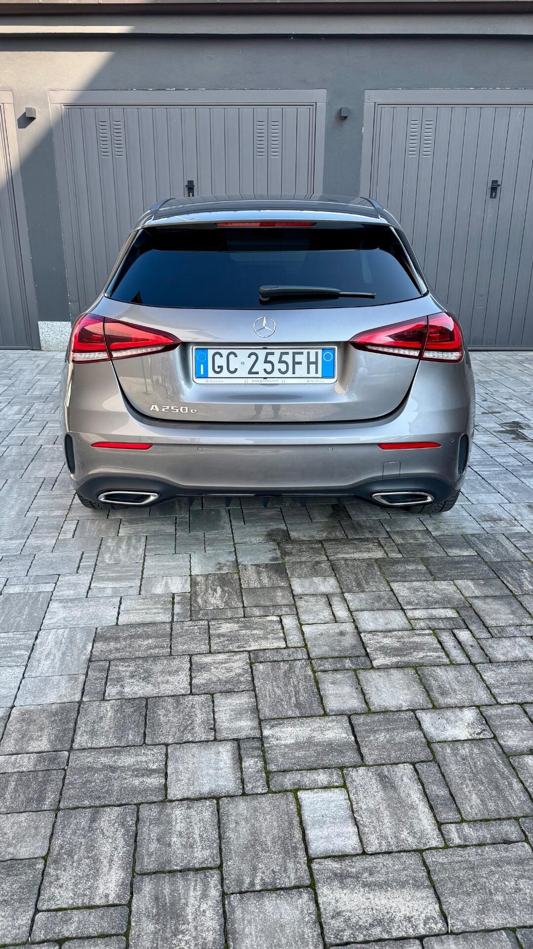 Mercedes-benz A 250 e Automatic EQ-Power amg
