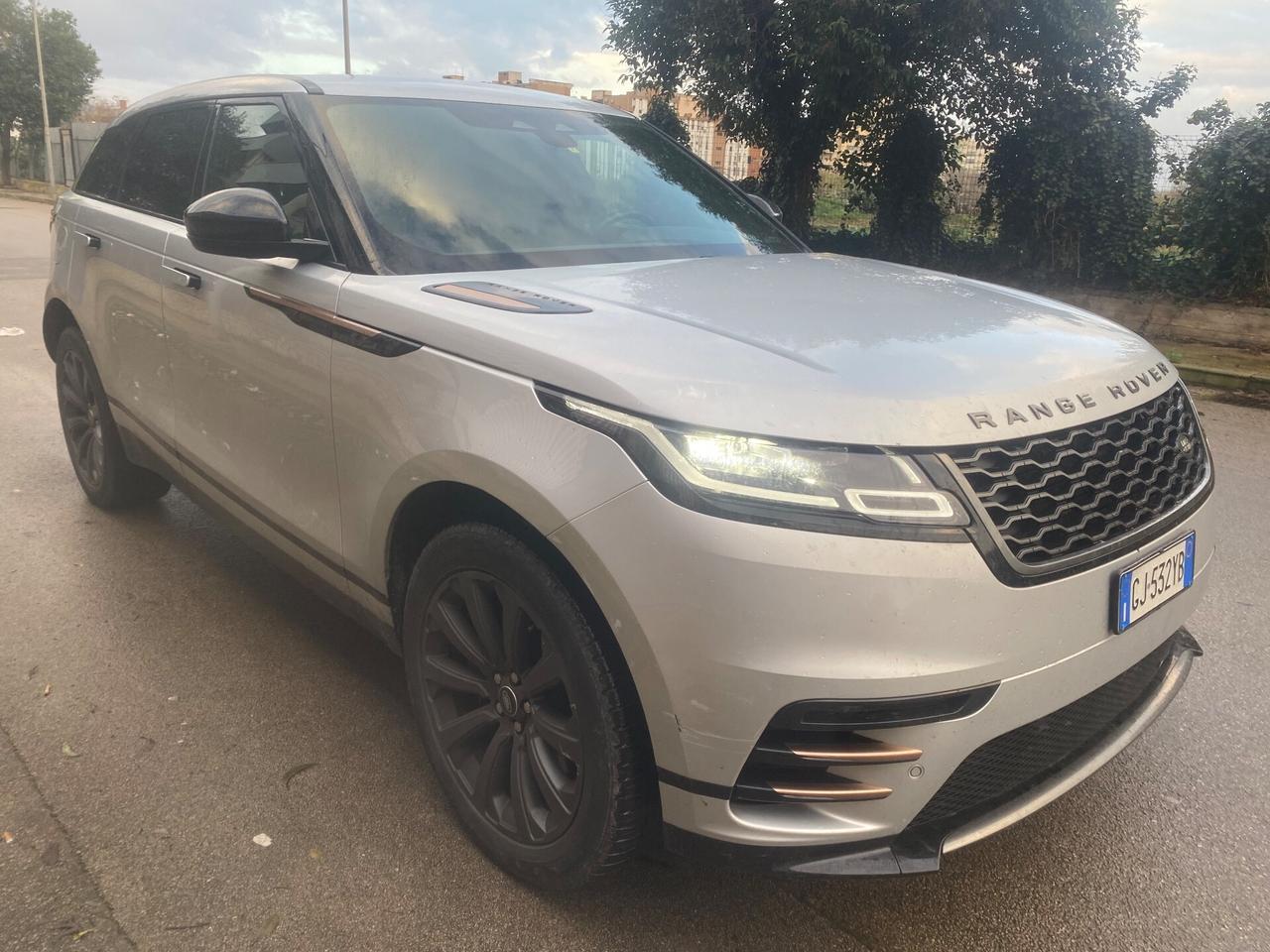 Land Rover Range Velar 2.0D I4 204 CV R-Dynamic SE