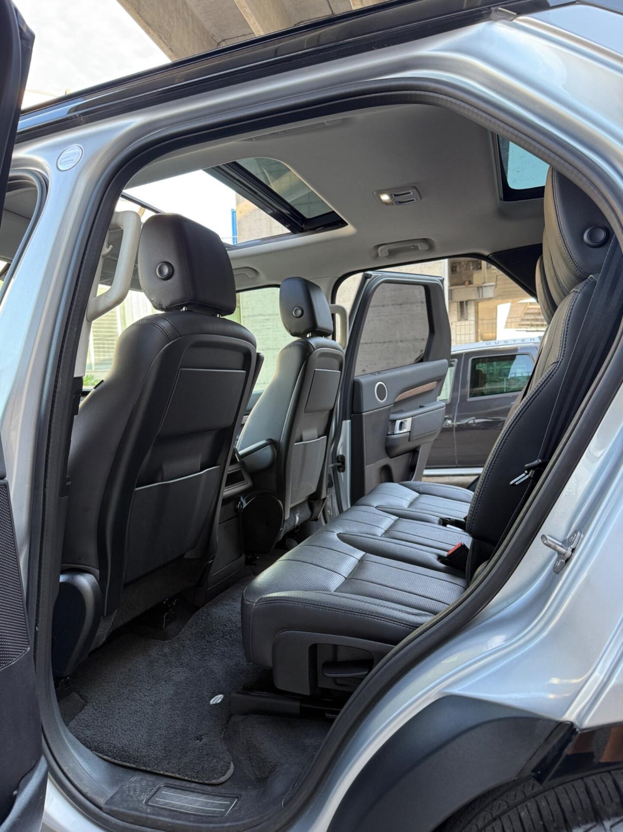 Land Rover Discovery 2.0 SD4 240 CV HSE 7 POSTI
