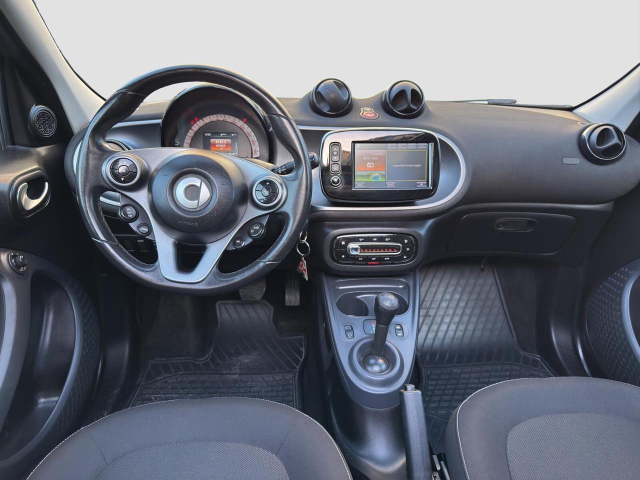 Smart ForFour 1.0 Passion 71cv twinamic automatica cabrio 2017