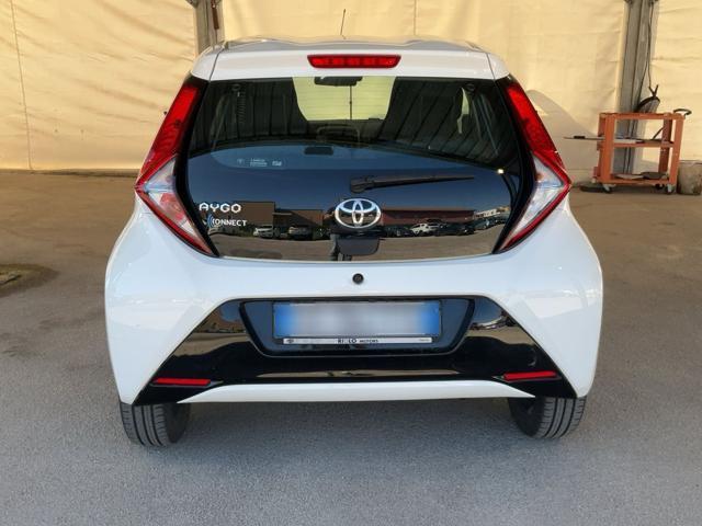 TOYOTA Aygo Connect 1.0 VVT-i 72 CV 5 porte x-play
