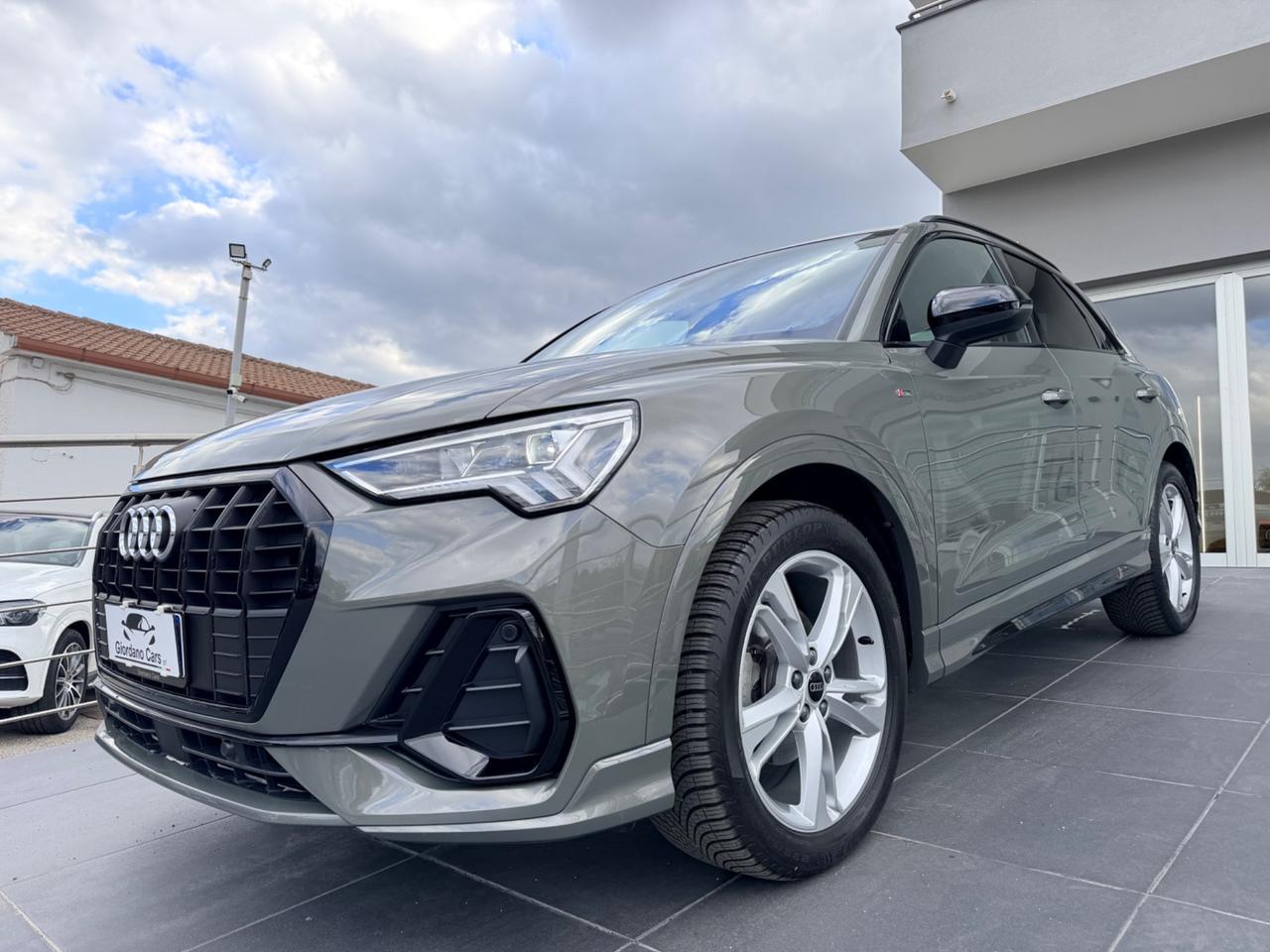 Audi Q3 35 150cv TDI S tronic line edition