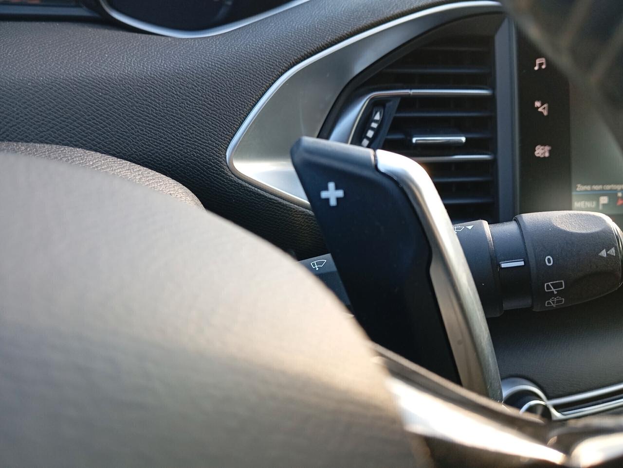 Peugeot 308 BlueHDi 130 S W AUTOMATICA NAVI E 249