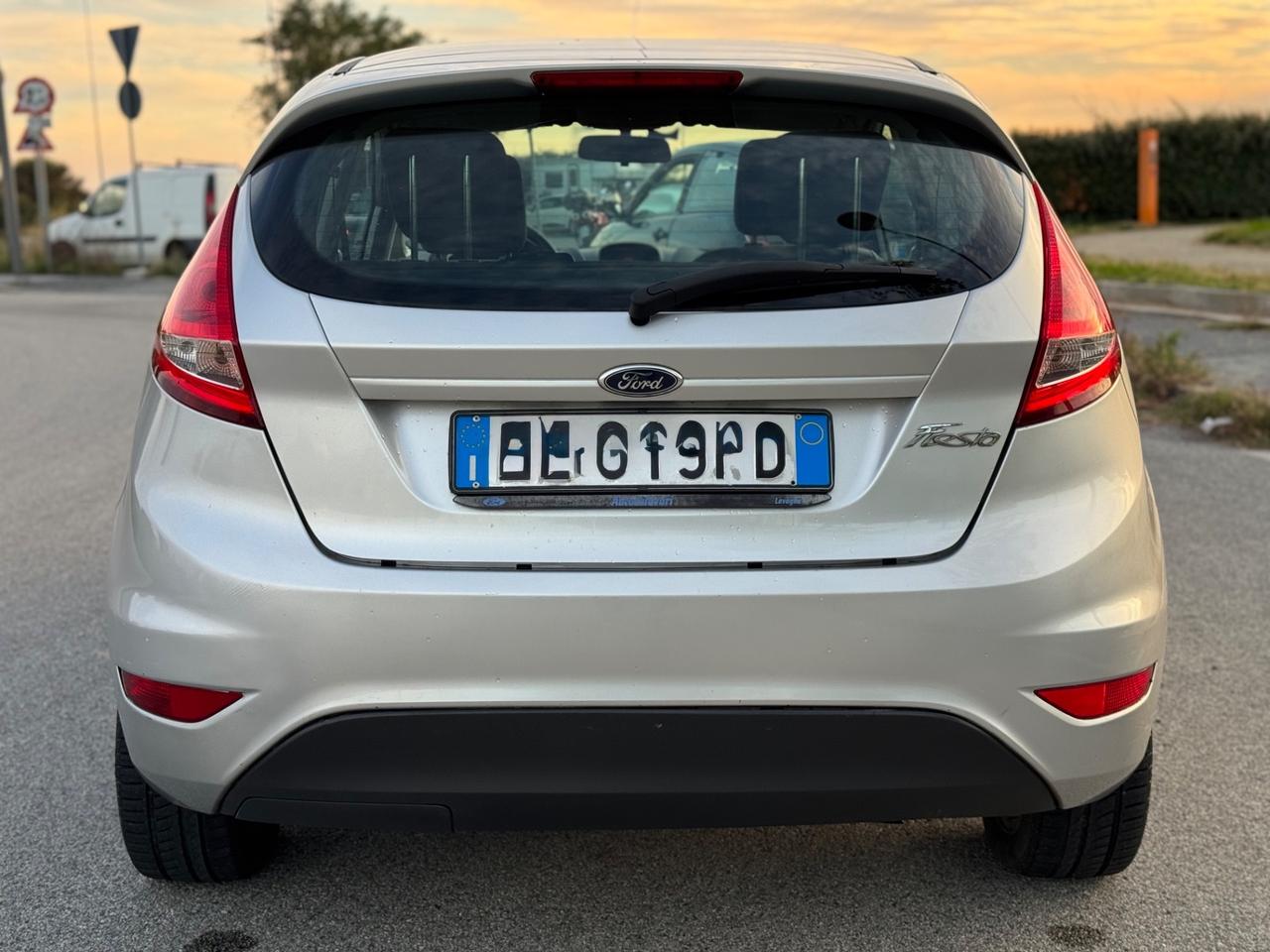FORD FIESTA 1.2 BENZINA EURO 5B GARANTITA 12 MESI