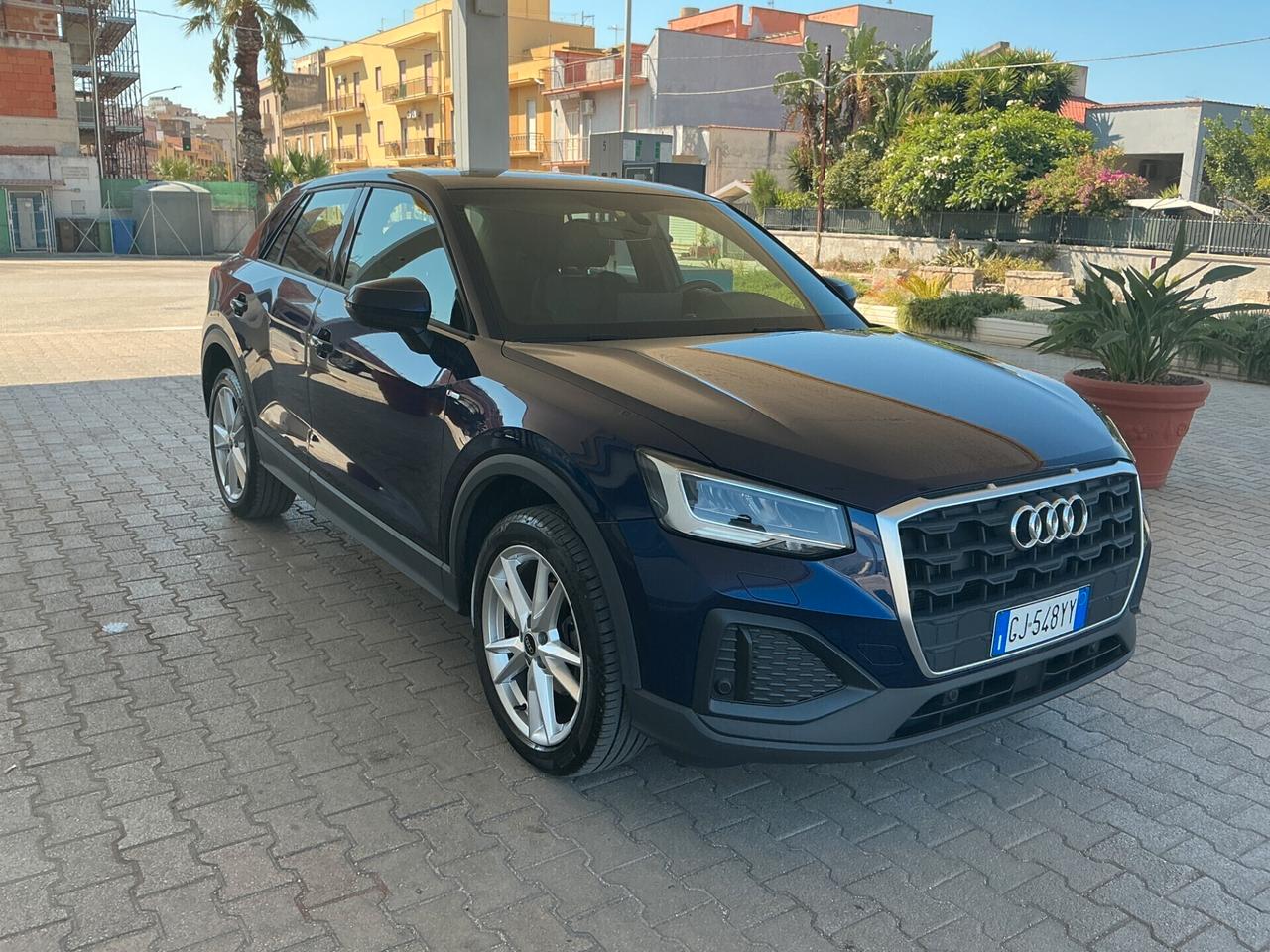 Audi Q2 35 TDI quattro S tronic line Edition