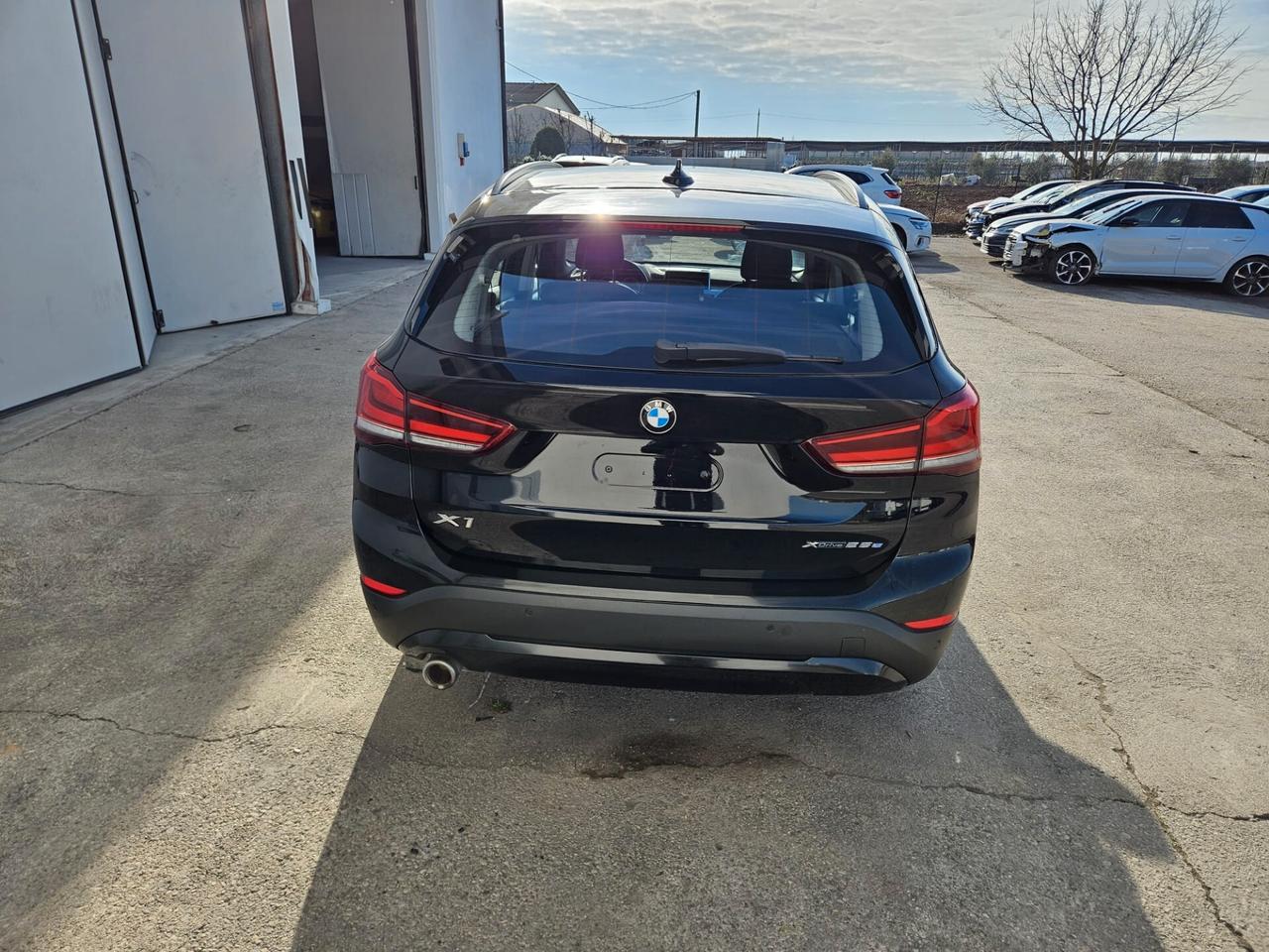 BMW X1 xdrive25e START - INCIDENTATA