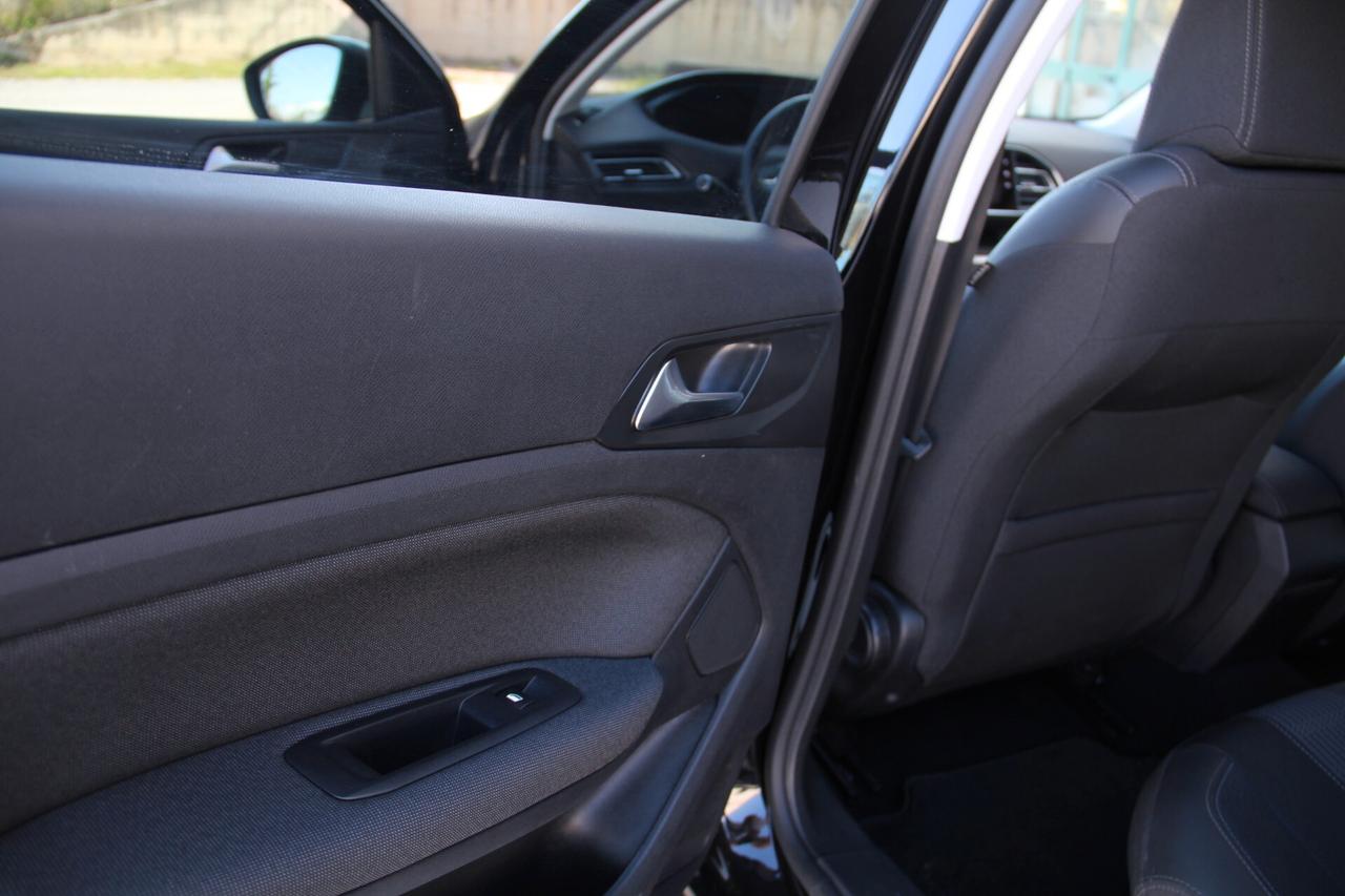 Peugeot 308 BlueHDi 130 S&S EAT8 SW Business