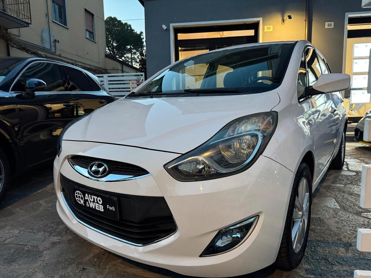 HYUNDAI iX20 1.4 CRDI 90cv COMFORT