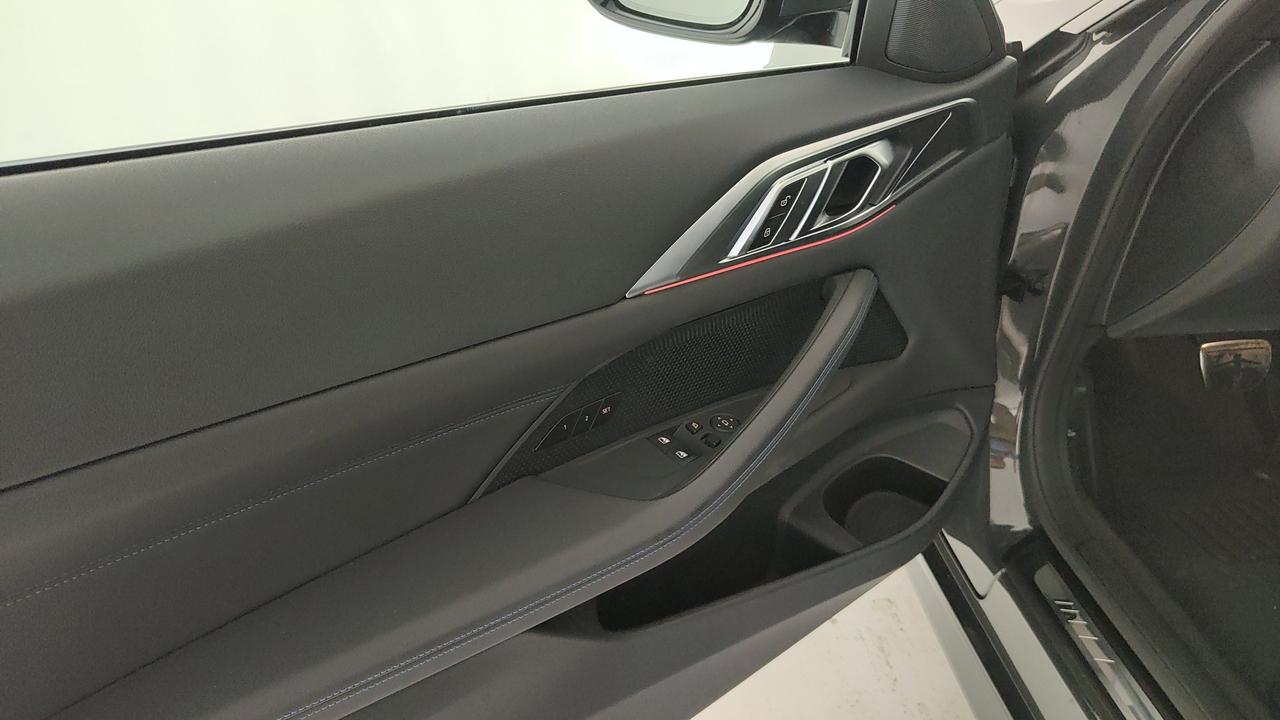 BMW Serie 4 G22 LCI 2024 Coupe - 420d Coupe mhev 48V xdrive MSport Pro auto