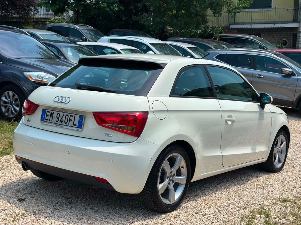 Audi A1 1.6 TDI TETTO KMCERT GARANZ UNICOPR