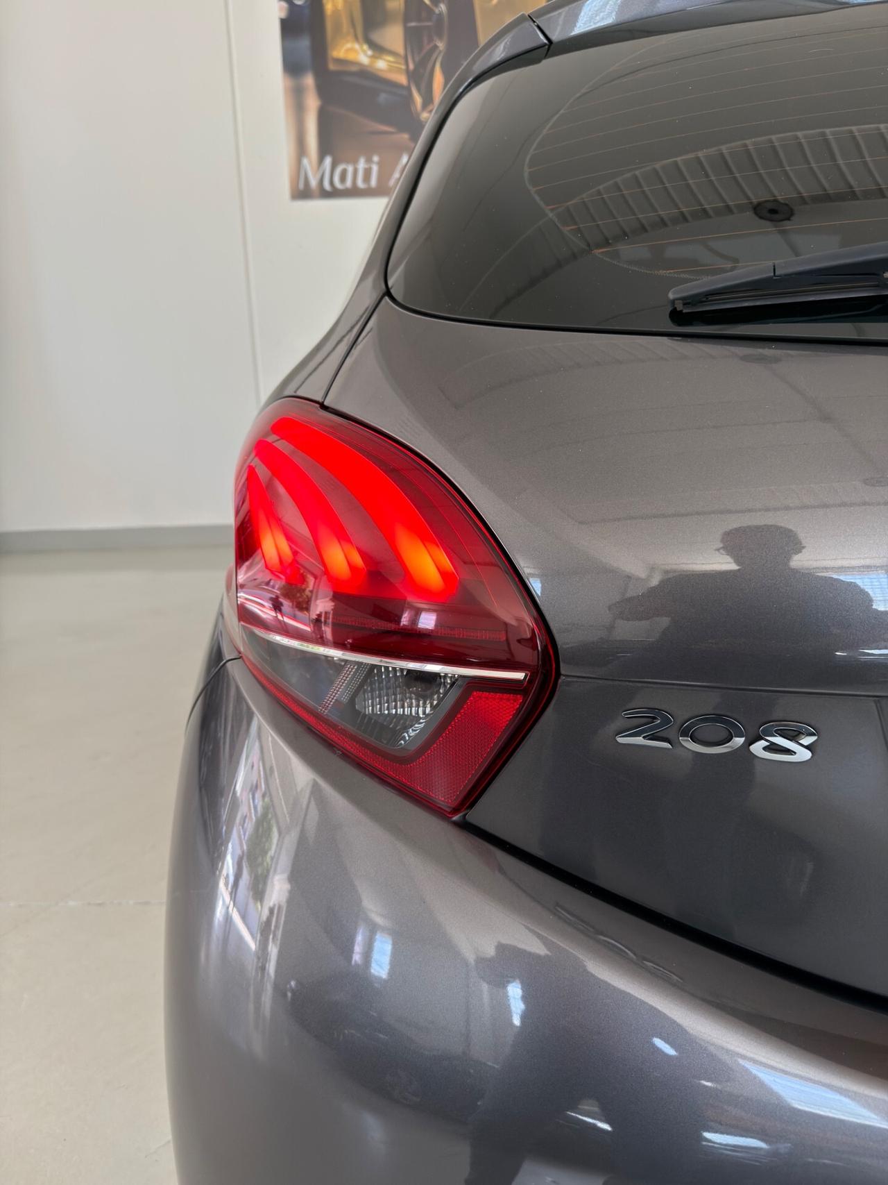 Peugeot 208 PureTech 82 5 porte Allure
